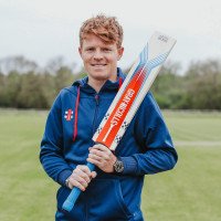 Stratos 1.0 Pro Performance Cricket Bat - Adult